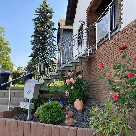 Ferienwohnung Rosengarten Osburg Buitenkant foto